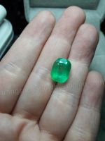 Viên Emerald thiên nhiên 5.3 carat kiểm định PNJ