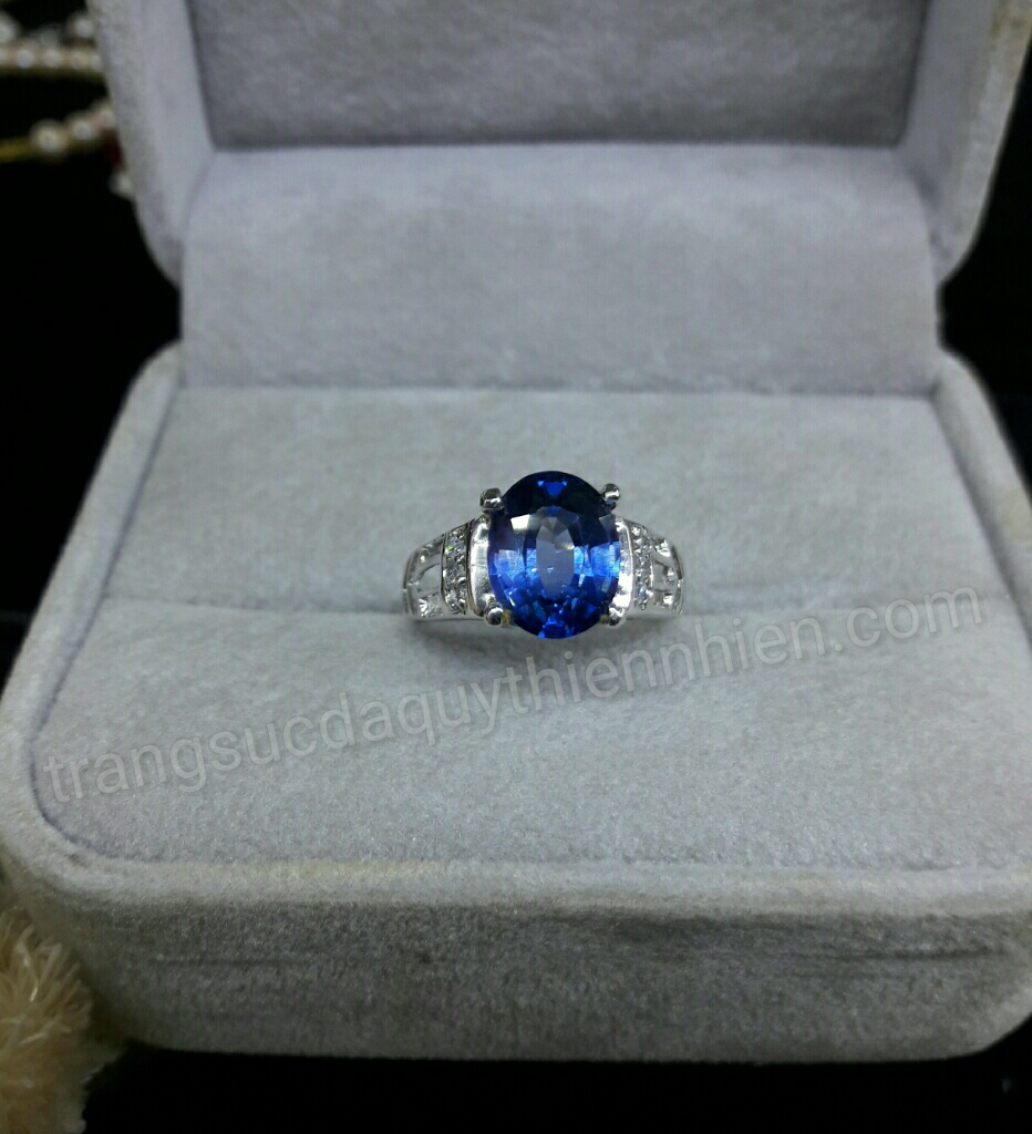 Nhẫn đá Sapphire tổng hợp - MS: XTSARW005 Nhẫn đá Sapphire tổng hợp - MS: XTSARW005