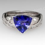 Nhẫn đá Sapphire tổng hợp - MS: SARW106