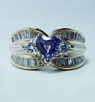 Nhẫn đá Sapphire tổng hợp - MS: SARW105
