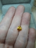 Sapphire vàng thiên nhiên hình tam giác - MS: XTSA016 - anh 3