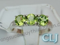 Nhẫn đá Peridot thiên nhiên - MS: PeRW023